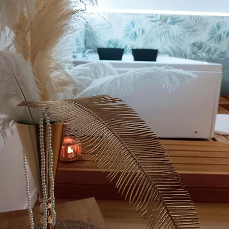 Casa Petri Home Spa ปาแลร์โม ภายนอก รูปภาพ