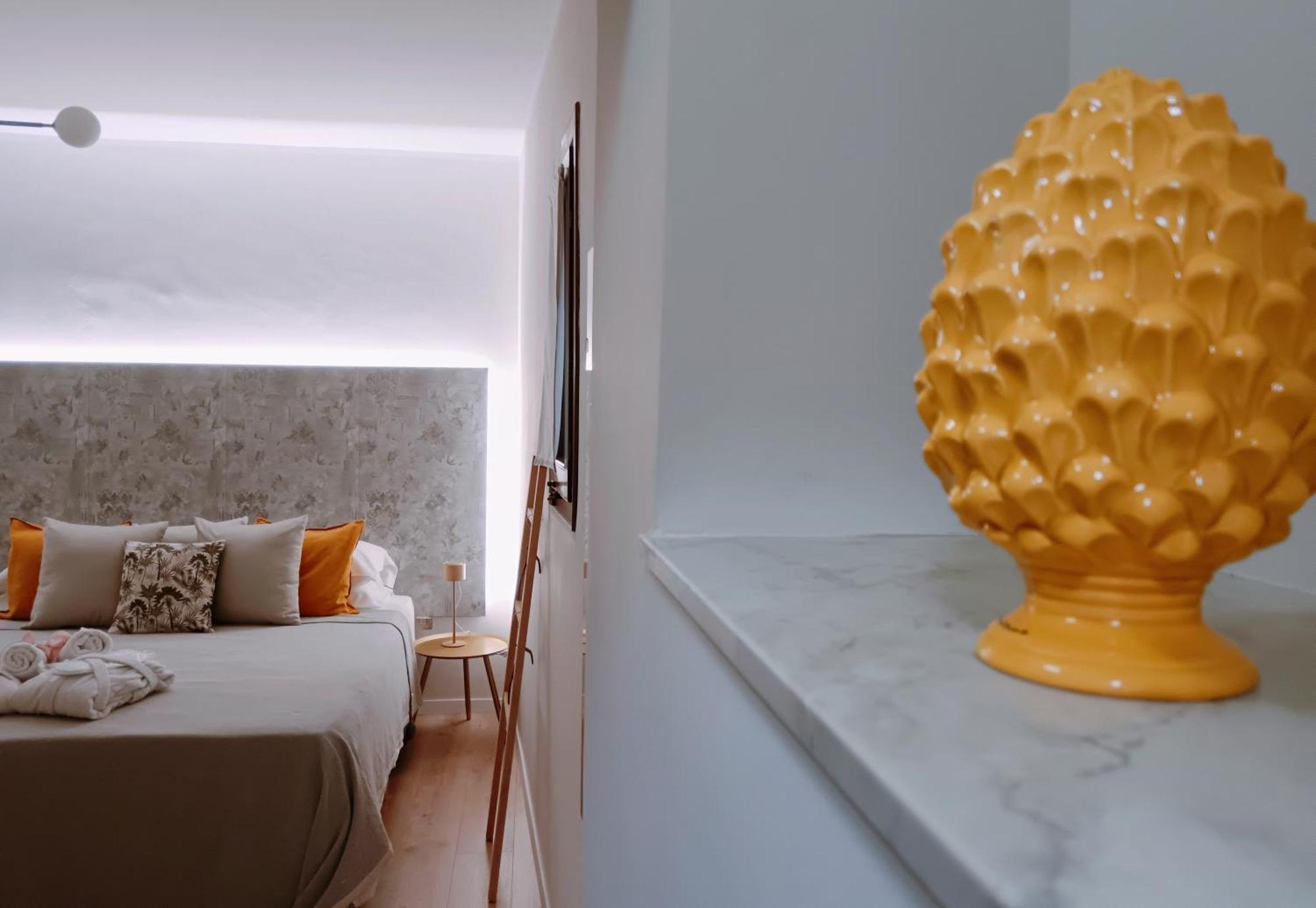 Casa Petri Home Spa ปาแลร์โม ภายนอก รูปภาพ