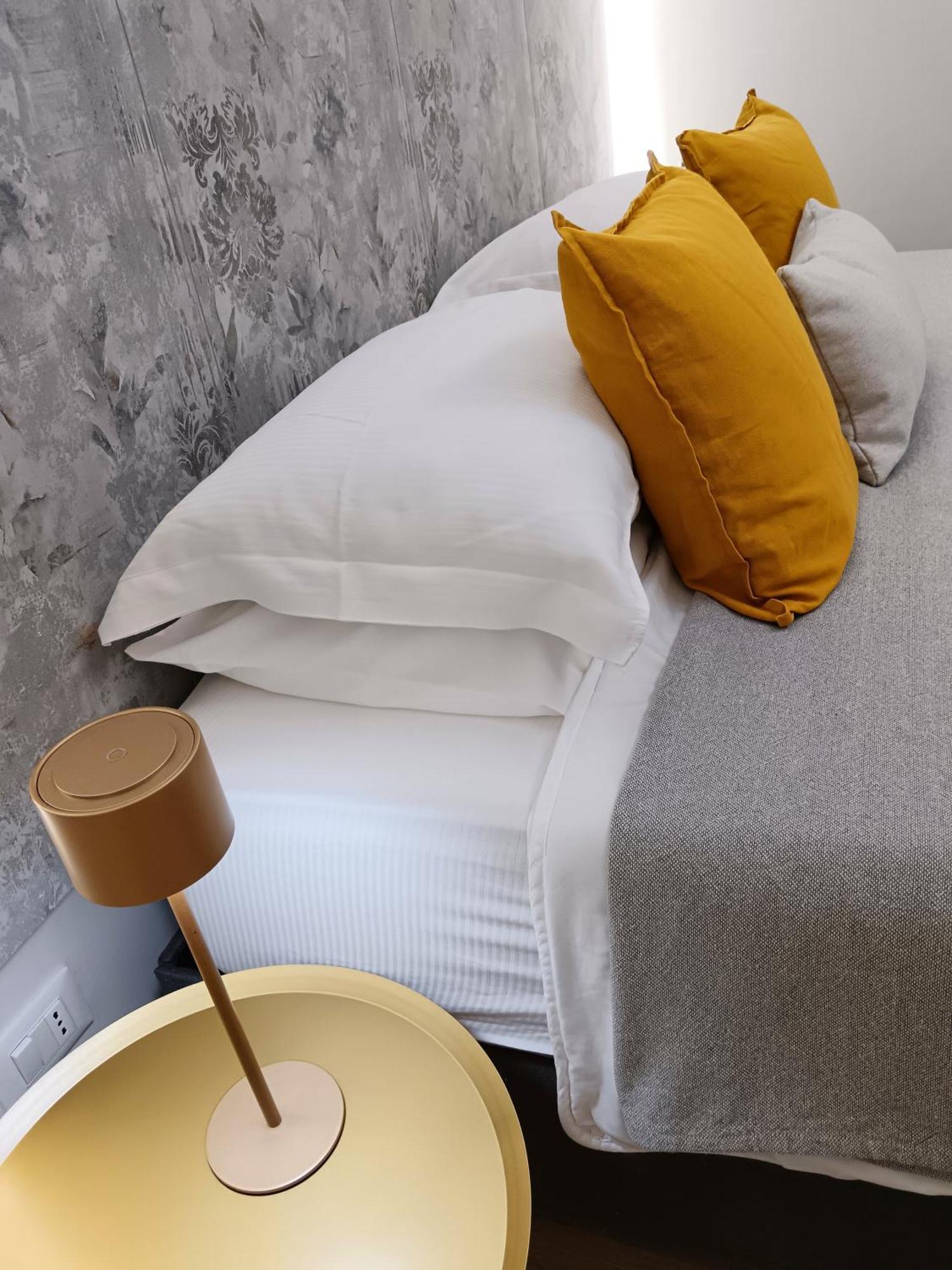 Casa Petri Home Spa ปาแลร์โม ภายนอก รูปภาพ