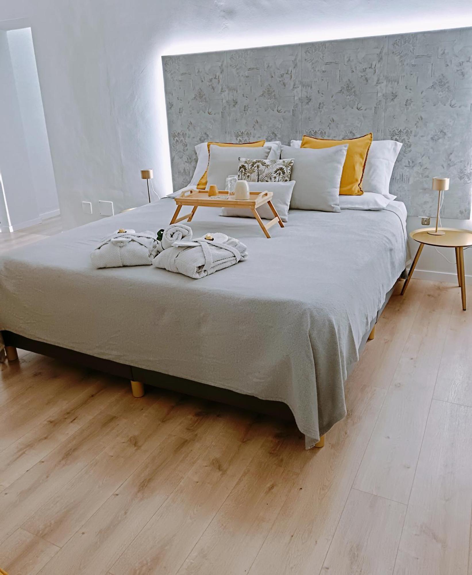 Casa Petri Home Spa ปาแลร์โม ภายนอก รูปภาพ